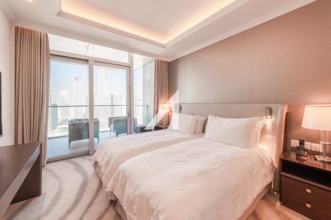 Снять в аренду квартиру в The Address Residence Fountain Views, Даунтаун Дубай (Даунтаун Бурдж Дубай), Дубай: 3 спальни, 202.6м², № 56046 - фото 12
