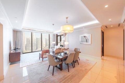 Снять в аренду квартиру в The Address Residence Fountain Views, Даунтаун Дубай (Даунтаун Бурдж Дубай), Дубай: 3 спальни, 202.6м², № 56046 - фото 7
