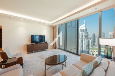 Снять в аренду квартиру в The Address Residence Fountain Views, Даунтаун Дубай (Даунтаун Бурдж Дубай), Дубай: 3 спальни, 202.6м², № 56046 - фото 4