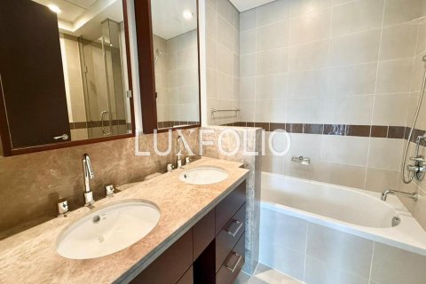 شقة في 29 Burj Boulevard, وسط مدينة دبي, دبي 2 غرف نوم, 145 م² رقم 45941 - صورة 7