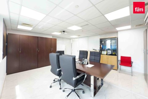 Bureau à Business Bay, Dubai, 195.7 m², № 47217 - photo 12