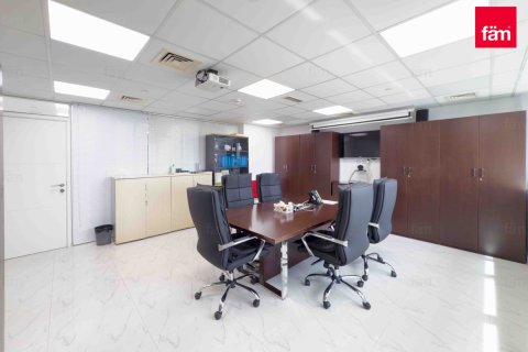 Bureau à Business Bay, Dubai, 195.7 m², № 47217 - photo 21