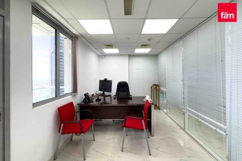 Bureau à Business Bay, Dubai, 195.7 m², № 47217 - photo 13