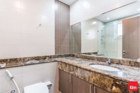 Villa à Dubai, 5 chambres, 55878.6 m², № 94753 - photo 11