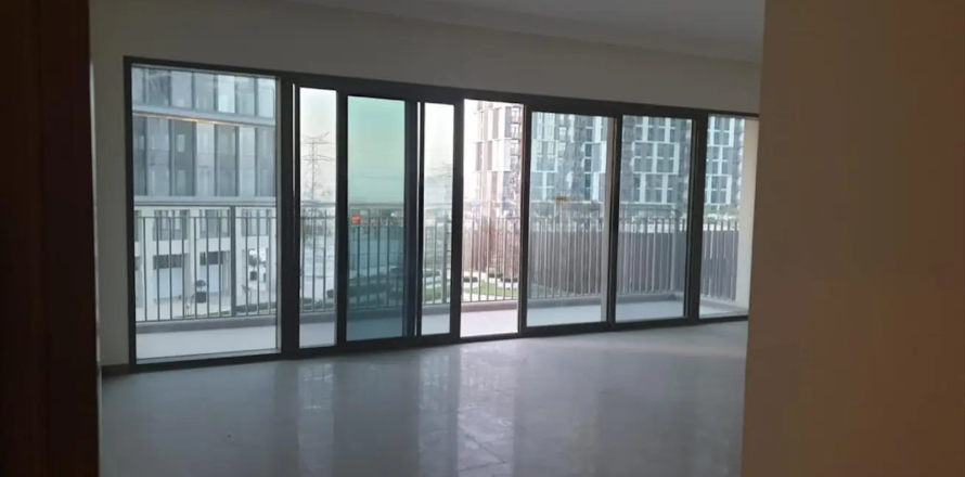 Appartement à Dubai, 3 chambres, 149 m², № 5549