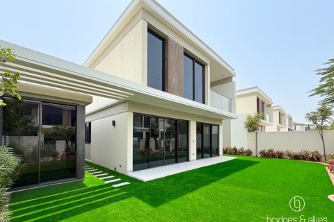 Villa en Tilal Al Ghaf, Dubai, 4 dormitorios, 432 m², № 96546
