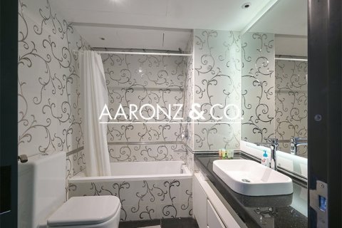 Ático en Dubai Marina, Dubai, 4 dormitorios, 402 m², № 96542 - foto 17