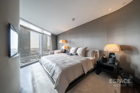 Apartamento en ARMANI RESIDENCES en Burj Khalifa, Dubai, 1 dormitorio, 98 m², № 62912 - foto 9