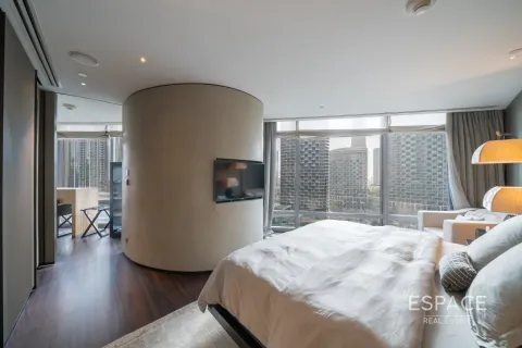 Apartamento en ARMANI RESIDENCES en Burj Khalifa, Dubai, 1 dormitorio, 98 m², № 62912 - foto 10