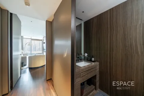 Apartamento en ARMANI RESIDENCES en Burj Khalifa, Dubai, 1 dormitorio, 98 m², № 62912 - foto 16