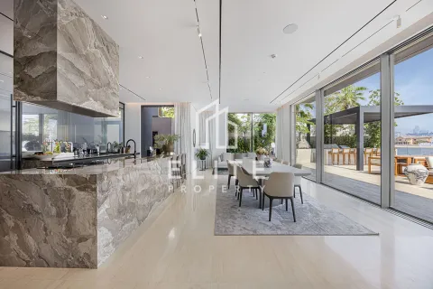 Villa in Signature Villas, Palm Jumeirah, Dubai 6 bedrooms № 55286 - photo 12