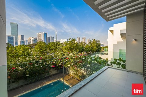 Villa en Dubai, 5 dormitorios, 778.7 m², № 89550 - foto 25