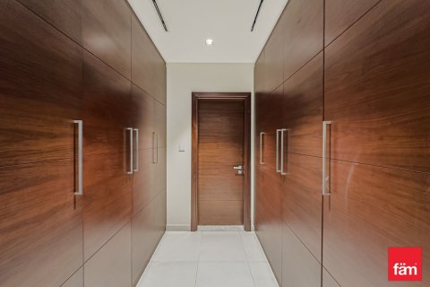 Villa en Dubai, 5 dormitorios, 778.7 m², № 89550 - foto 19