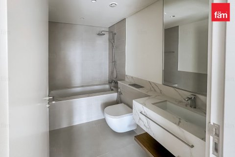 Apartment in Dubai Harbour, Dubai 2 bedrooms, 114.2 sq.m. № 93651 - photo 24