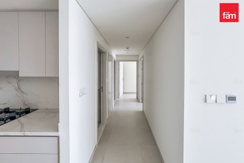 Apartment in Dubai Harbour, Dubai 2 bedrooms, 114.2 sq.m. № 93651 - photo 8