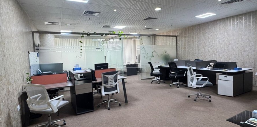 Office in Business Bay, Dubai 82 sq.m. № 56228