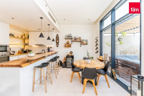 Apartamento en Dubai, 1 dormitorio, 101.3 m², № 46052 - foto 4