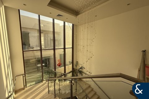 Снять в аренду виллу в Meydan, Дубай: 5 спален, 925м², № 98227 - фото 14