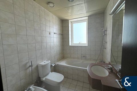 Снять в аренду квартиру в Джумейра Лейк Тауэрс, Дубай: 2 спальни, 122м², № 98228 - фото 5