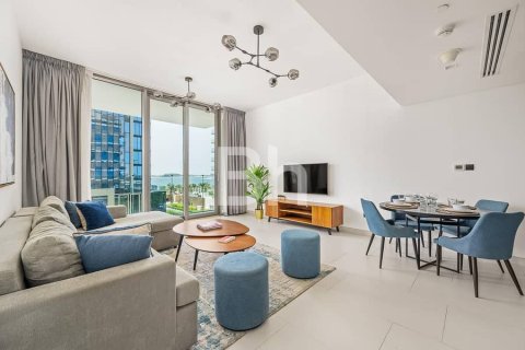 Appartement à Palm Jumeirah, Dubai, 2 chambres, 246 m², № 58576 - photo 1