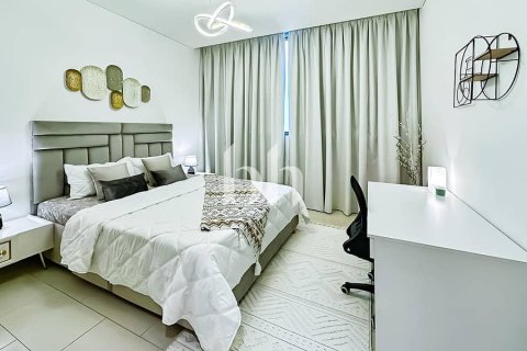 Appartement à Dubai, 2 chambres, 87 m², № 58570 - photo 2