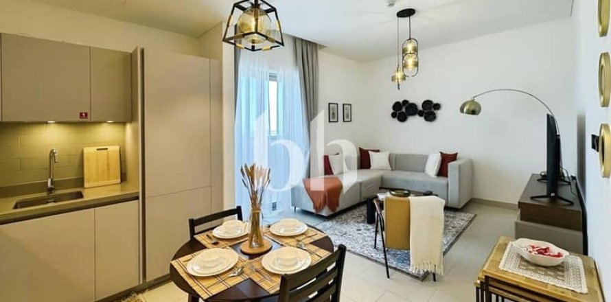 Appartement à Dubai, 2 chambres, 87 m², № 58570