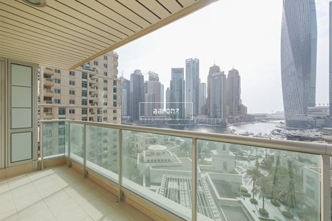 Apartment in Dubai Marina, Dubai 2 bedrooms, 159.3 sq.m. № 42525 - photo 15