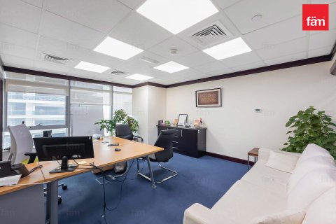 Oficina en Dubai, 211.7 m², № 41303 - foto 11