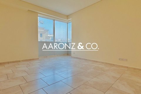 Appartement à Jumeirah Beach Residence, Dubai, 2 chambres, 180 m², № 96144 - photo 7