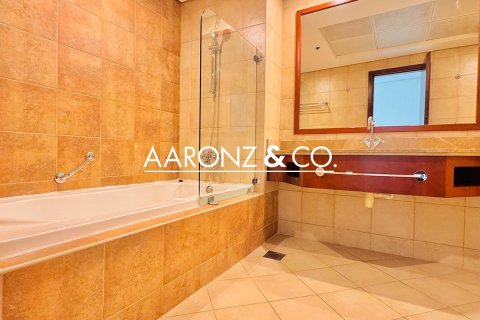 Appartement à Jumeirah Beach Residence, Dubai, 3 chambres, 242 m², № 96146 - photo 10