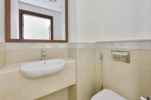 Apartamento en Downtown Dubai (Downtown Burj Dubai), Dubai, 2 dormitorios, 129 m², № 96148 - foto 2