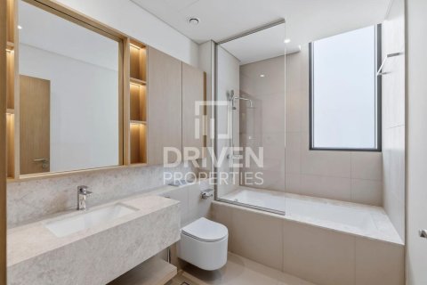 Villa in Dubai Hills Estate, Dubai 5 bedrooms, 915.75 sq.m. № 127549 - photo 18