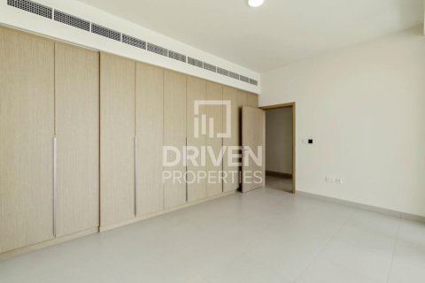 Villa in Dubai Hills Estate, Dubai 5 bedrooms, 915.75 sq.m. № 127549 - photo 15