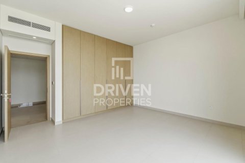 Villa in Dubai Hills Estate, Dubai 5 bedrooms, 915.75 sq.m. № 127549 - photo 8