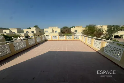 Villa à Meadows, Dubai, 3 chambres, 311 m², № 62058 - photo 4