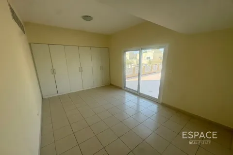 Villa à Meadows, Dubai, 3 chambres, 311 m², № 62058 - photo 6