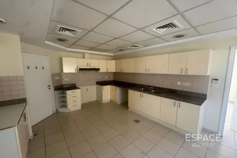 Villa à Meadows, Dubai, 3 chambres, 311 m², № 62058 - photo 10