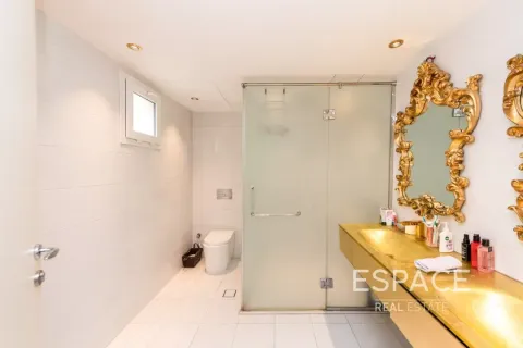 Villa à Meadows, Dubai, 4 chambres, 353 m², № 62057 - photo 11