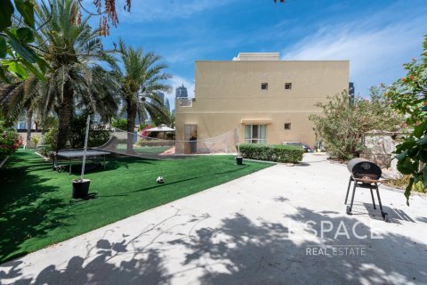 Villa à Meadows, Dubai, 4 chambres, 353 m², № 62057 - photo 18