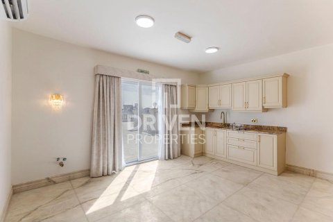 Купить виллу в Pearl Jumeirah, Джумейра, Дубай: 7 спален, 683м², № 92868 - фото 19