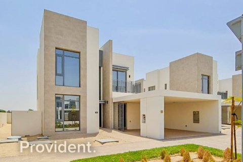 Villa en Dubai South (Dubai World Central), Dubai, 4 dormitorios, № 1594 - foto 3