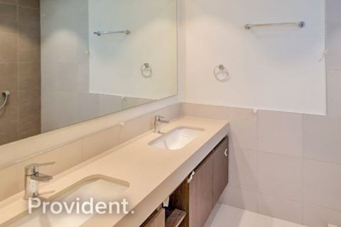 Villa en Dubai South (Dubai World Central), Dubai, 4 dormitorios, № 1594 - foto 16