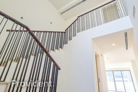Villa en Dubai South (Dubai World Central), Dubai, 4 dormitorios, № 1594 - foto 14