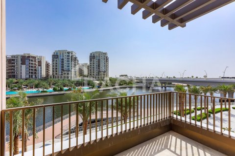 Apartment in Dubai Creek Harbour (The Lagoons), Dubai 3 bedrooms, 180 sq.m. № 124443 - photo 2