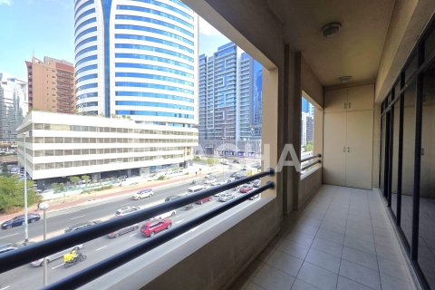 Apartment in Al Jaz, Greens, Dubai 3 bedrooms, 138 sq.m. № 124444 - photo 21