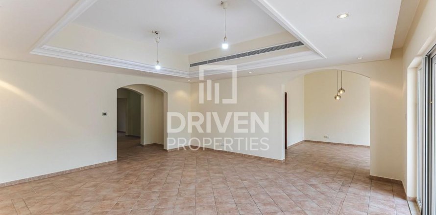 Maison de ville à Green Community Motor City, Motor City, Dubai, 3 chambres, 400.04 m², № 129885