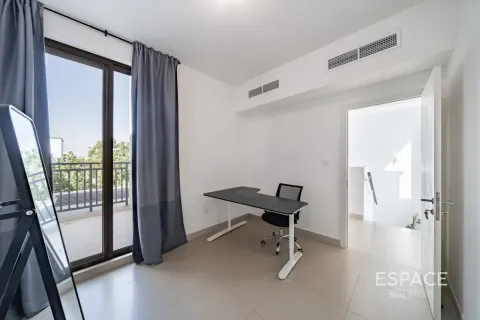 Villa in Dubai Hills Estate, Dubai 3 bedrooms, 211 sq.m. № 122375 - photo 11