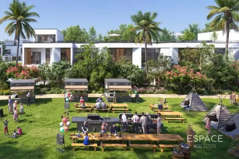 Adosado en Dubai Investment Park, Dubai, 4 dormitorios, 223 m², № 122376 - foto 7