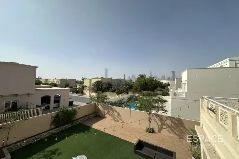 فيلا في Meadows, دبي 4 غرف نوم, 332 م² رقم 122371 - صورة 4