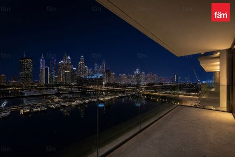 Apartment in Dubai Harbour, Dubai 2 bedrooms, 114.2 sq.m. № 133156 - photo 10